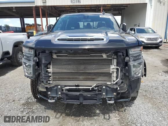 2022 Chevrolet Silverado 2500HD High Country z VIN 1GC4YREY7NF149717, wystawiony jako Copart lot #60214585 z przebiegiem 111 930 mil mil oraz Szkoda całkowita • Salvage title. Historia ofert i sprzedaży dostępna na DreamBid. Obrazek 5.