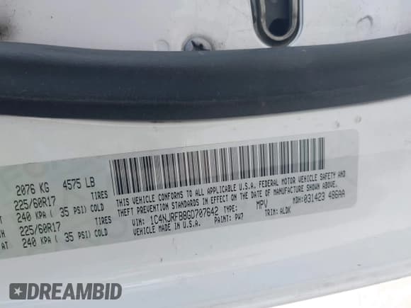 ✅ 2016 Jeep Patriot High Altitude • VIN: 1C4NJRFB8GD707642 • Lot: 42324960. Wystawiony na IAAI z przebiegiem 176 344 mil. Bezpłatny archiwum sprzedaży aukcyjnych z USA i szczegółowy raport historii pojazdu na DreamBid. Zdjęcie 9.