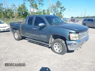 2013 Chevrolet Silverado 1500 LT z VIN 1GCRCSE01DZ322800, wystawiony jako IAAI lot #43592929 z przebiegiem 174 545 mil mil oraz . Historia ofert i sprzedaży dostępna na DreamBid. Obrazek 1.