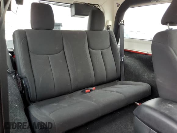 ✅ 2018 Jeep Wrangler Willys Wheeler W • VIN: 1C4AJWAG1JL875250 • Lot: 64856555. Listed on Copart with 72,332 mi. Free auction sales archive from the USA and detailed vehicle history report at DreamBid. Image 11.