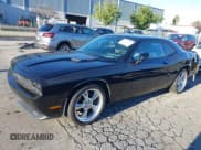 ✅ 2011 Dodge Challenger R/T Classic • VIN: 2B3CJ5DT2BH595221 • Lot: 41254676. Wystawiony na IAAI z przebiegiem 62 451 mil. Bezpłatny archiwum sprzedaży aukcyjnych z USA i szczegółowy raport historii pojazdu na DreamBid. Zdjęcie 6.