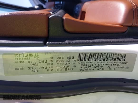✅ 2020 Jeep Grand Cherokee High Altitude • VIN: 1C4RJFCT1LC104755 • Лот: 40480688. Опубликован ранее на IAAI с пробегом 70 015 миль. Бесплатный доступ к архиву аукционных продаж из США и подробный отчёт об истории автомобиля на DreamBid. Изображение 9.
