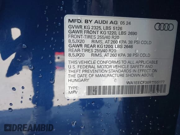 ✅ 2024 Audi Q3 S line Premium Plus • VIN: WA1EECF36R1155177 • Lot: 43852010. Listed on IAAI with 6,142 mi. Free auction sales archive from the USA and detailed vehicle history report at DreamBid. Image 9.