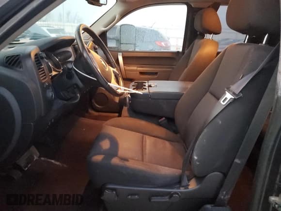 ✅ 2011 Chevrolet Silverado 1500 LT • VIN: 1GCVKSE26BZ340631 • Lot: 41606345. Listed on Copart with 183,277 mi. Free auction sales archive from the USA and detailed vehicle history report at DreamBid. Image 7.