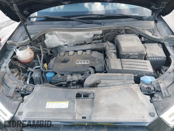 ✅ 2018 Audi Q3 Premium Plus • VIN: WA1HCCFSXJR003841 • Lot: 43285013. Listed on IAAI with 91,809 mi. Free auction sales archive from the USA and detailed vehicle history report at DreamBid. Image 10.