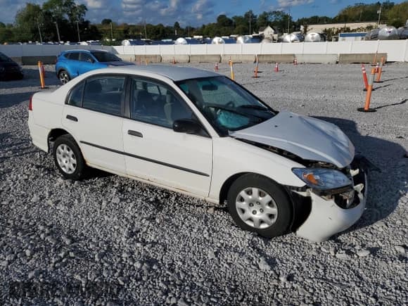 ✅ 2004 Honda Civic VP • VIN: 2HGES16334H622599 • Лот: 85157295. Опубликован ранее на Copart с пробегом 209 300 миль. Бесплатный доступ к архиву аукционных продаж из США и подробный отчёт об истории автомобиля на DreamBid. Изображение 4.