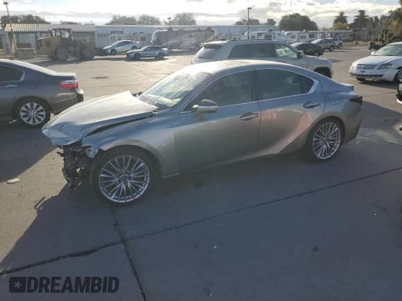 2022 Lexus IS 300 с VIN JTHDA1D24N5122367, выставлен на аукционе Copart как лот 81913635 с пробегом 32 052 миль миль и Списание • Salvage title. История ставок и продаж доступна на DreamBid. Изображение 1.