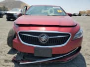 ✅ 2019 Buick LaCrosse Essence • VIN: 1G4ZR5SS3KU100416 • Lot: 58241975. Wystawiony na Copart z przebiegiem 45 301 mil. Bezpłatny archiwum sprzedaży aukcyjnych z USA i szczegółowy raport historii pojazdu na DreamBid. Zdjęcie 5.