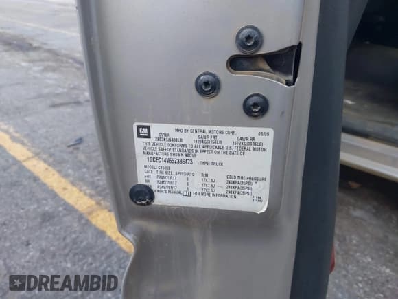 ✅ 2005 Chevrolet Silverado 1500 Work Truck • VIN: 1GCEC14V65Z336473 • Lot: 43441053. Listed on IAAI with 153,302 mi. Free auction sales archive from the USA and detailed vehicle history report at DreamBid. Image 9.