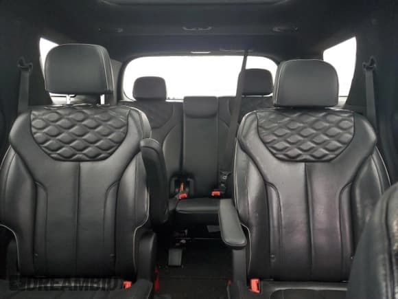 ✅ 2020 Hyundai Palisade Limited • VIN: KM8R5DHE0LU071398 • Лот: 41477665. Опубликован ранее на Copart с пробегом 113 308 миль. Бесплатный доступ к архиву аукционных продаж из США и подробный отчёт об истории автомобиля на DreamBid. Изображение 10.