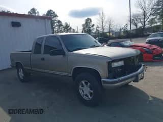 1999 Chevrolet Silverado 1500 с VIN 1GCEK19R0XR114609, выставлен на аукционе IAAI как лот 41430880 с пробегом 172 882 миль миль и . История ставок и продаж доступна на DreamBid. Изображение 1.