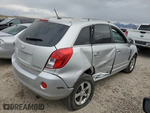 ✅ 2013 Chevrolet Captiva Sport LT • VIN: 3GNAL3EK0DS622403 • Lot: 48796375. Wystawiony na Copart z przebiegiem 104 456 mil. Bezpłatny archiwum sprzedaży aukcyjnych z USA i szczegółowy raport historii pojazdu na DreamBid. Zdjęcie 3.