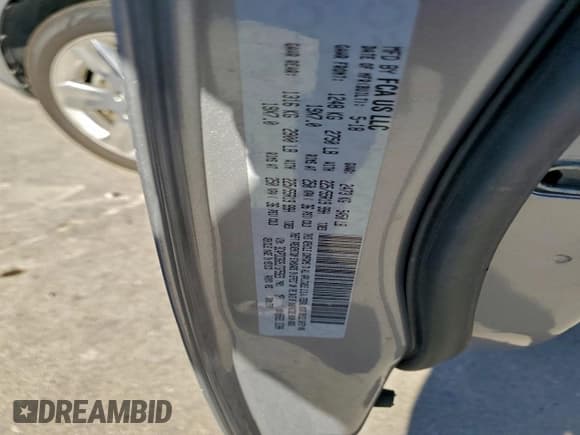 ✅ 2018 Dodge Journey SXT • VIN: 3C4PDCBG9JT375923 • Lot: 91108245. Listed on Copart with 76,405 mi. Free auction sales archive from the USA and detailed vehicle history report at DreamBid. Image 12.