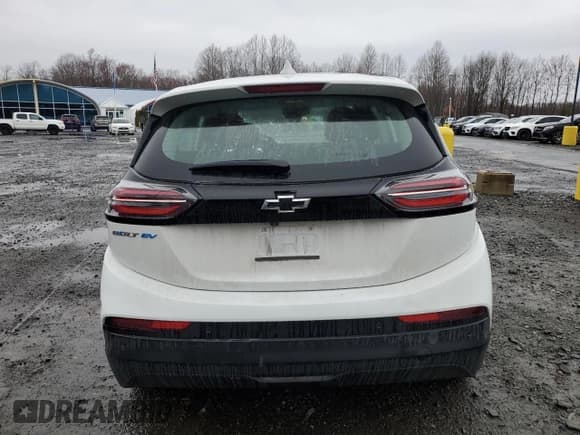 ✅ 2023 Chevrolet Bolt EV 1LT • VIN: 1G1FW6S04P4174318 • Лот: 49489824. Опубликован ранее на Copart с пробегом 21 685 миль. Бесплатный доступ к архиву аукционных продаж из США и подробный отчёт об истории автомобиля на DreamBid. Изображение 6.