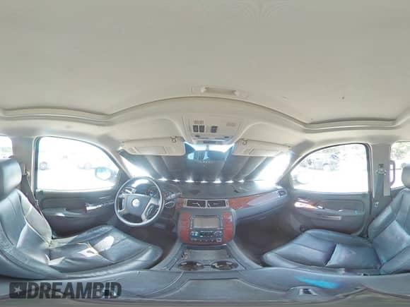 2013 Chevrolet Suburban LT с VIN 1GNSKJE79DR169165, выставлен на аукционе Copart как лот 89437395 с пробегом 314 051 миль миль и Списание • Salvage title. История ставок и продаж доступна на DreamBid. Изображение 15.