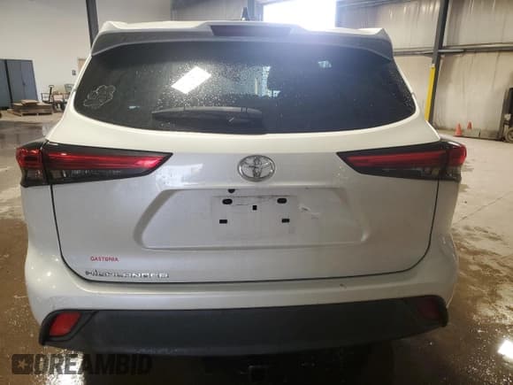 ✅ 2022 Toyota Highlander L • VIN: 5TDCZRAH1NS128831 • Lot: 89480135. Wystawiony na Copart z przebiegiem 67 811 mil. Bezpłatny archiwum sprzedaży aukcyjnych z USA i szczegółowy raport historii pojazdu na DreamBid. Zdjęcie 6.