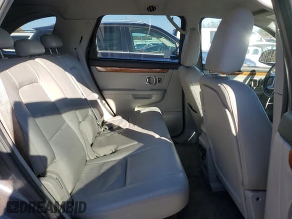 ✅ 2007 Suzuki XL7 Luxury • VIN: 2S3DA417576115780 • Lot: 46215385. Listed on Copart with 145,213 mi. Free auction sales archive from the USA and detailed vehicle history report at DreamBid. Image 11.