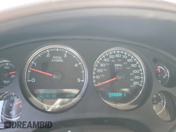 ✅ 2013 GMC Sierra 2500HD SLT • VIN: 1GT121E83DF154837 • Lot: 63439865. Listed on Copart with 241,191 mi. Free auction sales archive from the USA and detailed vehicle history report at DreamBid. Image 9.