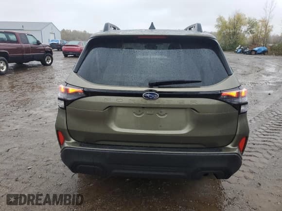 ✅ 2025 Subaru Forester Premium • VIN: JF2SLDBC5SH418171 • Lot: 90414895. Listed on Copart with 9,112 mi. Free auction sales archive from the USA and detailed vehicle history report at DreamBid. Image 6.