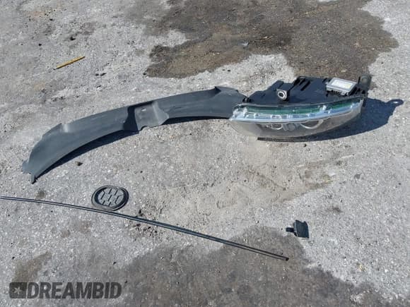 ✅ 2011 Audi A6 Premium Plus • VIN: WAUFGAFB9BN055117 • Lot: 43769842. Listed on IAAI with 155,548 mi. Free auction sales archive from the USA and detailed vehicle history report at DreamBid. Image 12.