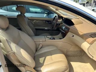 ✅ 2010 Mercedes-Benz CL 550 • VIN: WDDEJ8GB7AA025620 • Lot: 73417454. Wystawiony na Copart z przebiegiem 193 339 mil. Bezpłatny archiwum sprzedaży aukcyjnych z USA i szczegółowy raport historii pojazdu na DreamBid. Zdjęcie 5.