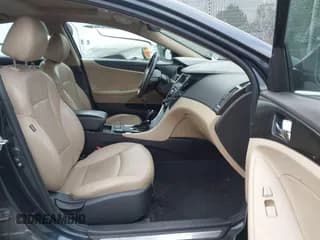 ✅ 2011 Hyundai Sonata Limited • VIN: 5NPEC4AC3BH123228 • Lot: 43585747. Listed on IAAI with 130,893 mi. Free auction sales archive from the USA and detailed vehicle history report at DreamBid. Image 5.