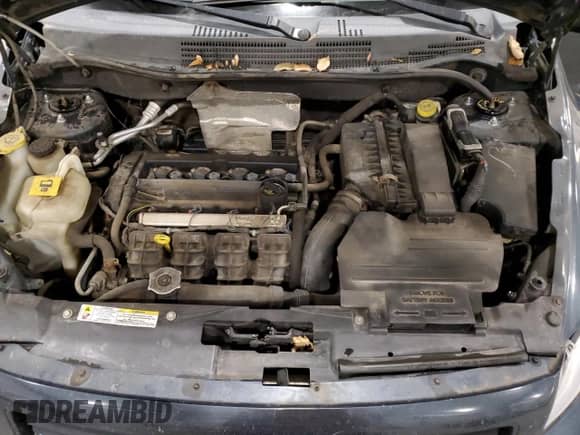 2007 Dodge Caliber with VIN 1B3HB28B37D287949, listed as a Copart auction lot 79105484 with 201,553 mi miles and Salvage title. Bid and sale history available at DreamBid. Image 13.