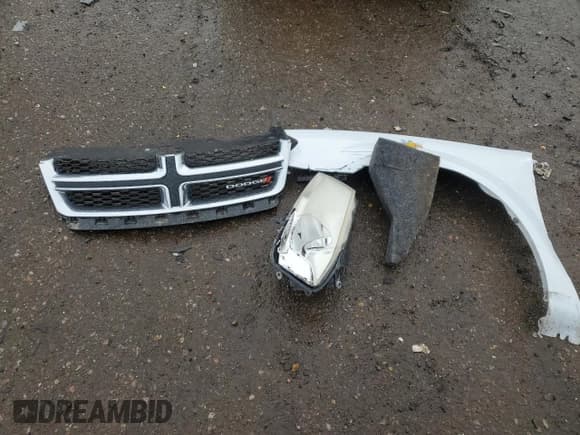 ✅ 2013 Dodge Avenger SE • VIN: 1C3CDZAB2DN739759 • Лот: 79087734. Опубликован ранее на Copart с пробегом 147 429 миль. Бесплатный доступ к архиву аукционных продаж из США и подробный отчёт об истории автомобиля на DreamBid. Изображение 12.