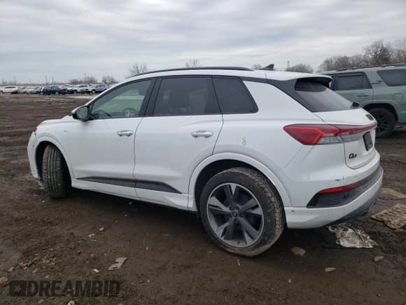 ✅ 2023 Audi Q4 e-tron Premium Plus • VIN: WA1L2BFZ2PP004698 • Lot: 46815125. Listed on Copart with 31,820 mi. Free auction sales archive from the USA and detailed vehicle history report at DreamBid. Image 2.