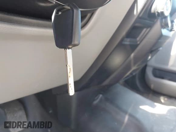 ✅ 2019 Ford F-150 XL • VIN: 1FTEX1EB6KKD58809 • Lot: 43369137. Listed on IAAI with 195,461 mi. Free auction sales archive from the USA and detailed vehicle history report at DreamBid. Image 11.