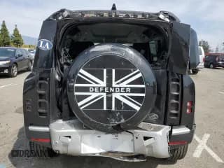 ✅ 2020 Land Rover Defender HSE • VIN: SALE9EEU1L2015807 • Lot: 46836864. Wystawiony na Copart z przebiegiem 36 313 mil. Bezpłatny archiwum sprzedaży aukcyjnych z USA i szczegółowy raport historii pojazdu na DreamBid. Zdjęcie 6.