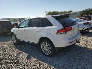 ✅ 2015 Lincoln MKX • VIN: 2LMDJ8JK6FBL21853 • Лот: 93112365. Опубликован ранее на Copart с пробегом 124 828 миль. Бесплатный доступ к архиву аукционных продаж из США и подробный отчёт об истории автомобиля на DreamBid. Изображение 2.