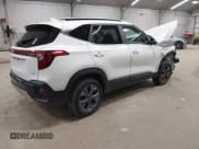 ✅ 2024 Kia Seltos S • VIN: KNDEUCAAXR7607613 • Lot: 43386070. Listed on IAAI with 33,393 mi. Free auction sales archive from the USA and detailed vehicle history report at DreamBid. Image 4.