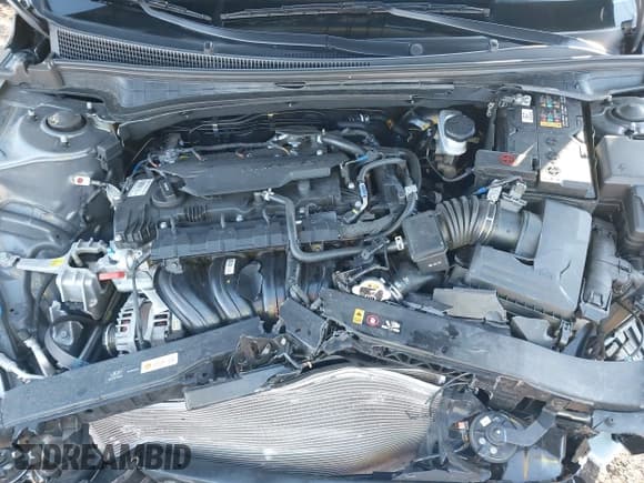 ✅ 2024 Hyundai Elantra SE • VIN: KMHLL4DG3RU784047 • Lot: 43445106. Wystawiony na IAAI z przebiegiem 16 015 mil. Bezpłatny archiwum sprzedaży aukcyjnych z USA i szczegółowy raport historii pojazdu na DreamBid. Zdjęcie 10.