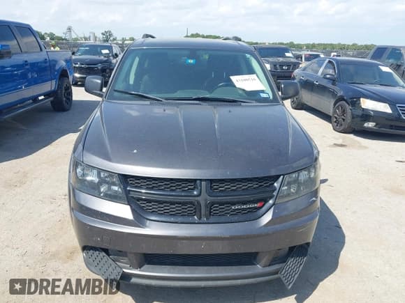 ✅ 2018 Dodge Journey SE • VIN: 3C4PDCAB6JT535309 • Lot: 43100516. Wystawiony na IAAI z przebiegiem 126 304 mil. Bezpłatny archiwum sprzedaży aukcyjnych z USA i szczegółowy raport historii pojazdu na DreamBid. Zdjęcie 12.