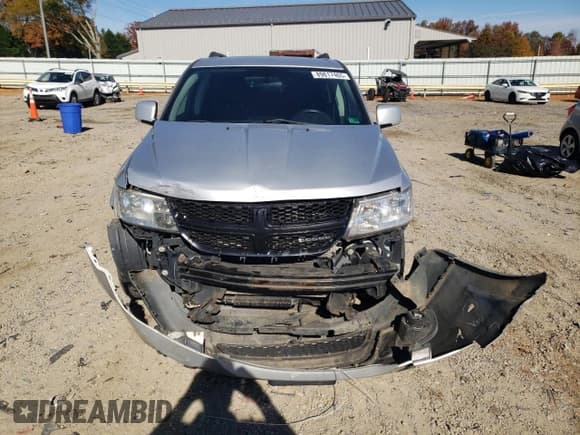 ✅ 2012 Dodge Journey SXT • VIN: 3C4PDCBG5CT174345 • Lot: 89817465. Wystawiony na Copart z przebiegiem 197 518 mil. Bezpłatny archiwum sprzedaży aukcyjnych z USA i szczegółowy raport historii pojazdu na DreamBid. Zdjęcie 5.