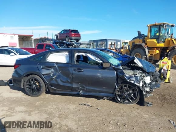 ✅ 2026 Honda Civic Sport • VIN: 2HGFE2F58TH503500 • Лот: 43146304. Опубликован ранее на IAAI с пробегом 3 592 миль. Бесплатный доступ к архиву аукционных продаж из США и подробный отчёт об истории автомобиля на DreamBid. Изображение 13.