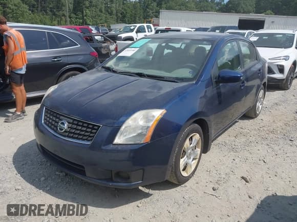 ✅ 2007 Nissan Sentra SL • VIN: 3N1AB61E67L618290 • Lot: 42693180. Wystawiony na IAAI z przebiegiem 89 800 mil. Bezpłatny archiwum sprzedaży aukcyjnych z USA i szczegółowy raport historii pojazdu na DreamBid. Zdjęcie 2.