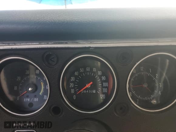 ✅ 1971 Chevrolet Chevelle • VIN: 136371B136121 • Лот: 49047484. Опубликован ранее на Copart с пробегом 84 325 миль. Бесплатный доступ к архиву аукционных продаж из США и подробный отчёт об истории автомобиля на DreamBid. Изображение 9.