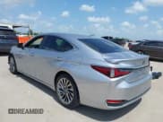 ✅ 2024 Lexus ES 300h Luxury • VIN: 58AEA1C15RU042140 • Lot: 42548438. Listed on IAAI with 6,505 mi. Free auction sales archive from the USA and detailed vehicle history report at DreamBid. Image 3.