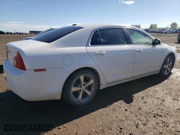 ✅ 2009 Chevrolet Malibu 1LT • VIN: 1G1ZH57BX94259985 • Lot: 69645564. Listed on Copart with 366,738 mi. Free auction sales archive from the USA and detailed vehicle history report at DreamBid. Image 3.