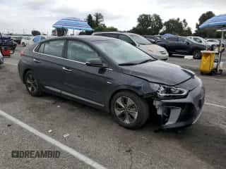 2019 Hyundai Ioniq Limited с VIN KMHC05LH6KU032986, выставлен на аукционе Copart как лот 76470124 с пробегом 68 797 миль миль и Списание • Salvage title. История ставок и продаж доступна на DreamBid. Изображение 4.