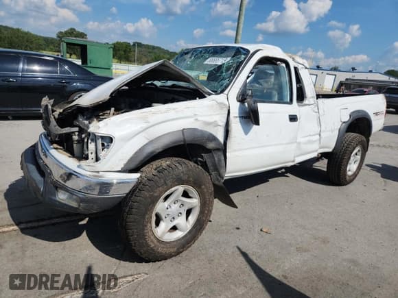 ✅ 2001 Toyota Tacoma PreRunner • VIN: 5TESN92N61Z860803 • Lot: 66685715. Wystawiony na Copart z przebiegiem 235 942 mil. Bezpłatny archiwum sprzedaży aukcyjnych z USA i szczegółowy raport historii pojazdu na DreamBid. Zdjęcie 1.