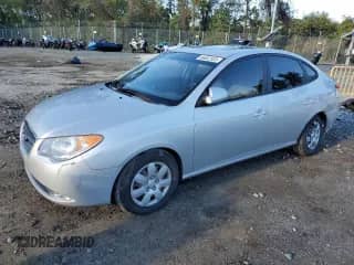 2008 Hyundai Elantra GLS z VIN KMHDU46D38U403896, wystawiony jako Copart lot #86602935 z przebiegiem 52 872 mil mil oraz Szkoda całkowita • Salvage title. Historia ofert i sprzedaży dostępna na DreamBid. Obrazek 1.