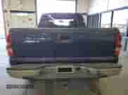 ✅ 2006 Chevrolet Silverado 1500 LS • VIN: 2GCEK19B861135914 • Lot: 75017414. Wystawiony na Copart z przebiegiem 183 185 mil mil. Skorzystaj z bezpłatnego archiwum sprzedaży aukcyjnych z USA i zobacz szczegółowy raport historii pojazdu na DreamBid. Zdjęcie 6.