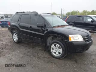 ✅ 2005 Mitsubishi Endeavor LS • VIN: 4A4MN21S25E022406 • Lot: 43251784. Wystawiony na IAAI z przebiegiem 303 044 mil. Bezpłatny archiwum sprzedaży aukcyjnych z USA i szczegółowy raport historii pojazdu na DreamBid. Zdjęcie 1.