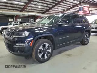 ✅ 2024 Jeep Grand Cherokee • VIN: 1C4RJYB63RC720814 • Lot: 87425275. Wystawiony na Copart z przebiegiem 59 617 mil. Bezpłatny archiwum sprzedaży aukcyjnych z USA i szczegółowy raport historii pojazdu na DreamBid. Zdjęcie 1.