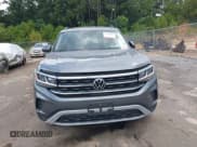 ✅ 2021 Volkswagen Atlas SE • VIN: 1V2WR2CA2MC581004 • Lot: 43007692. Listed on IAAI with 71,621 mi. Free auction sales archive from the USA and detailed vehicle history report at DreamBid. Image 6.