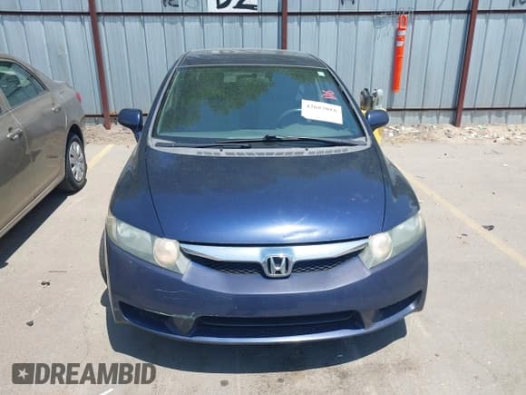 ✅ 2009 Honda Civic GX • VIN: 1HGFA465X9L001025 • Lot: 42687018. Listed on IAAI with 180,694 mi. Free auction sales archive from the USA and detailed vehicle history report at DreamBid. Image 12.