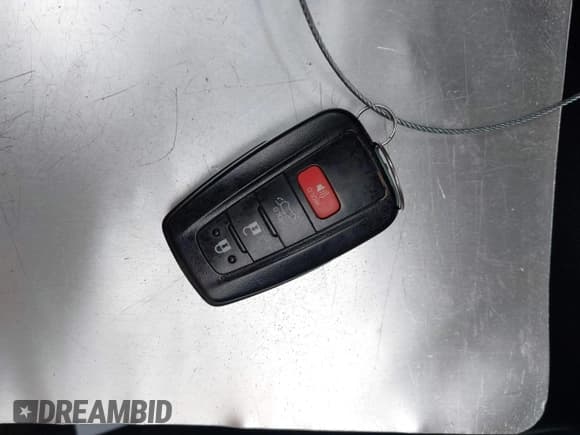 ✅ 2022 Toyota Highlander XLE • VIN: 5TDHZRBHXNS163873 • Лот: 43550986. Опубликован ранее на IAAI с пробегом 87 830 миль. Бесплатный доступ к архиву аукционных продаж из США и подробный отчёт об истории автомобиля на DreamBid. Изображение 11.